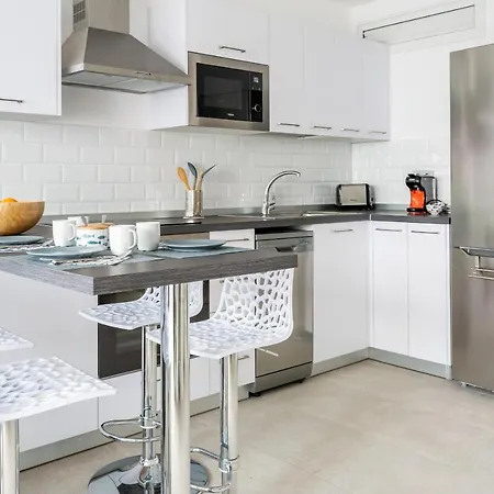 Monterey House Playa Blanca Casa vacanze