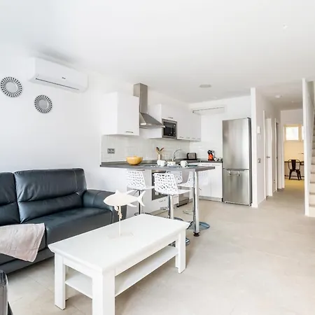 Holiday home Monterey House Playa Blanca